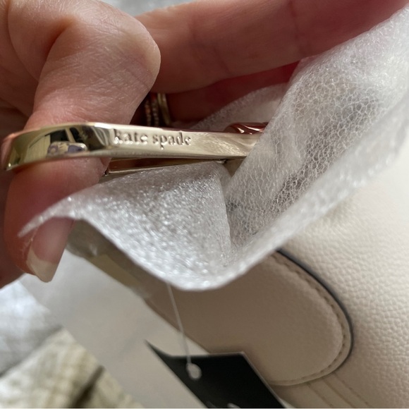 Kate spade Rosie crossbody bag 2 removable straps and coin purse included - Picture 10 of 11